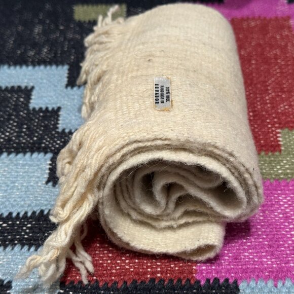 Ecuadorian 100% Wool Fringed Scarf, Natural Cream - Picture 11 of 11